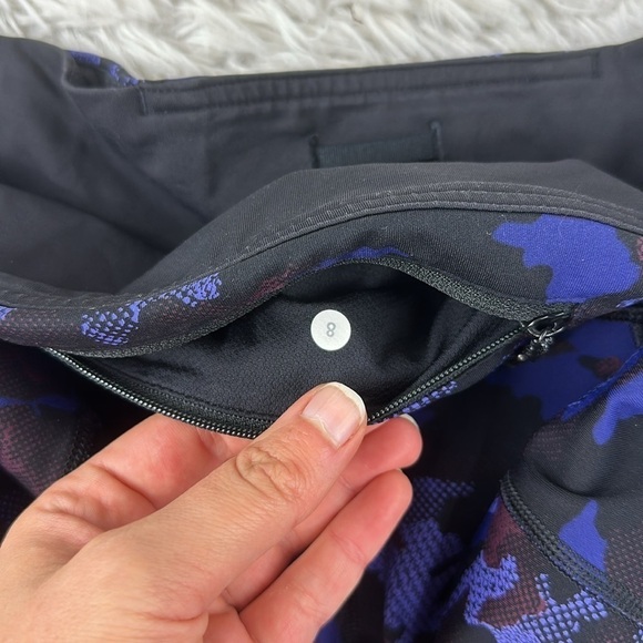Lululemon Pace Rival Crop Hounds Camo Emperor Blue Black / Black - Picture 7 of 7